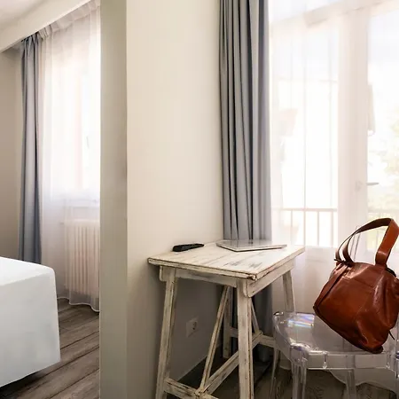 Bonelli Hotel 3*