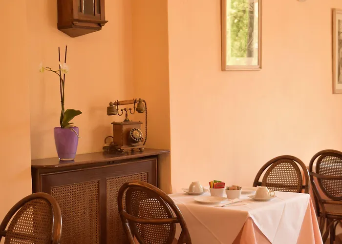 Bonelli Hotel 3*