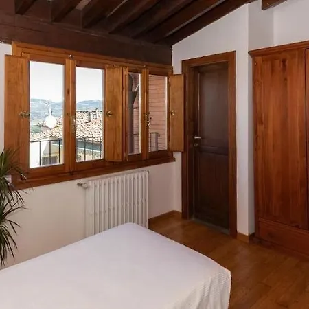 Bonelli Hotel 3*